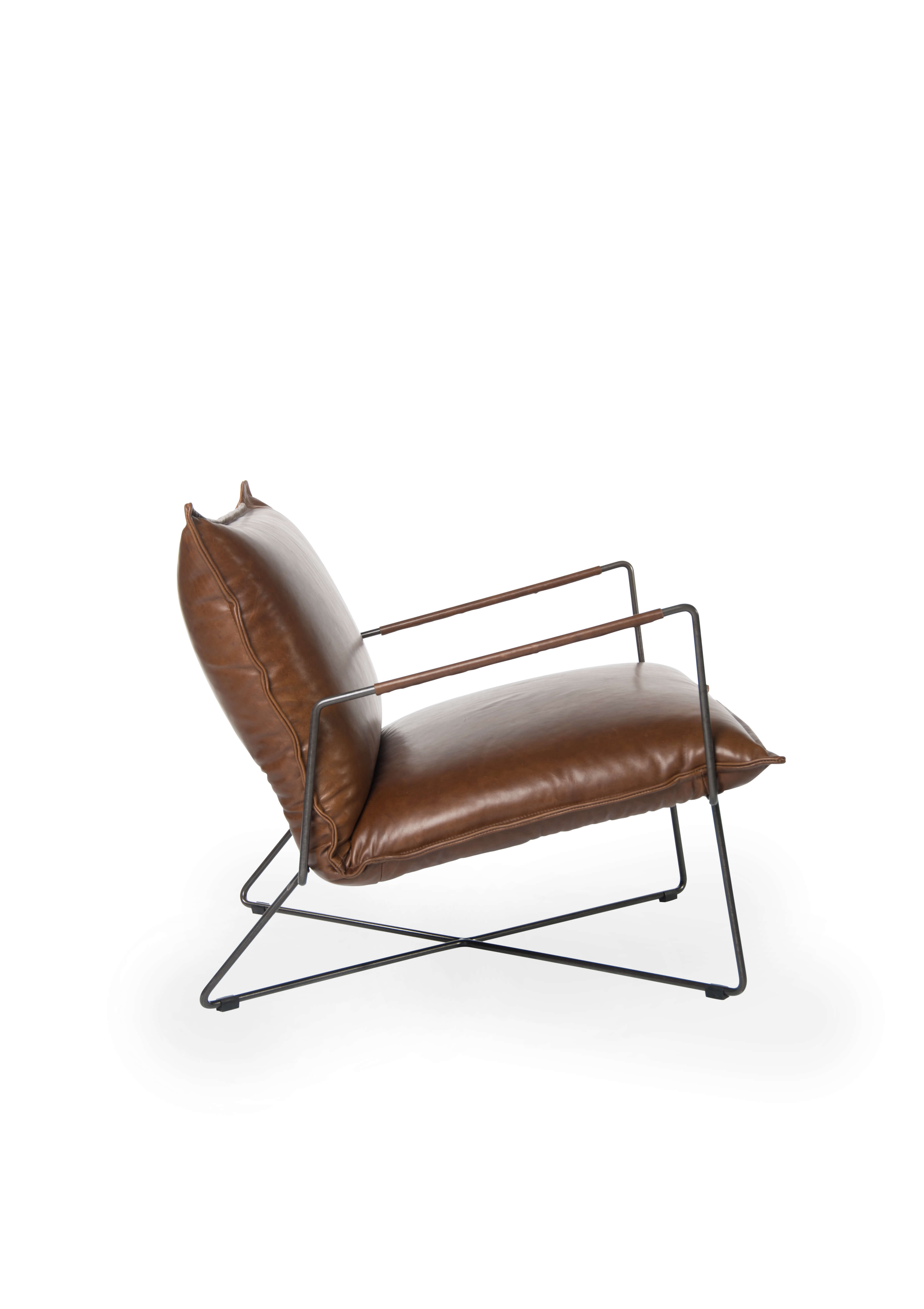 Earl Armchair With Arm Luxor Fango Side