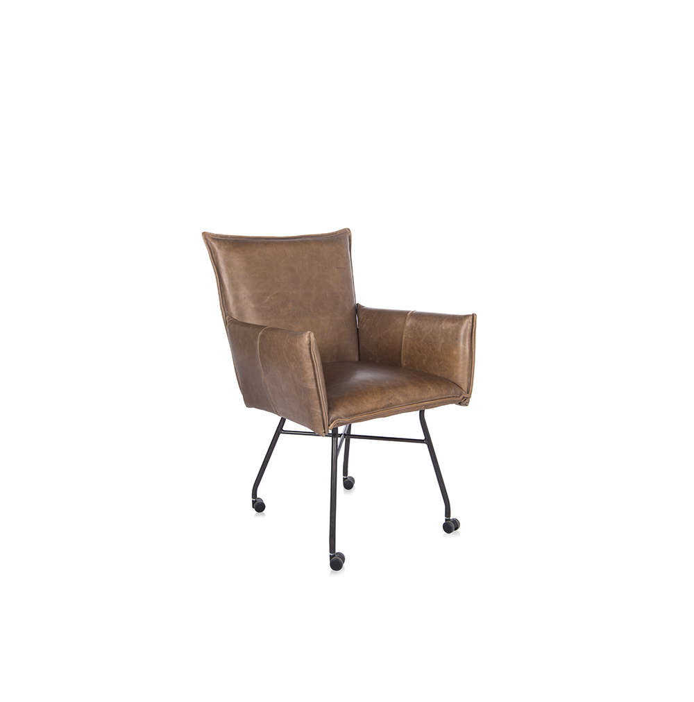 Sanne Diningchair With Arm With Wheel Luxor Fango Oblique